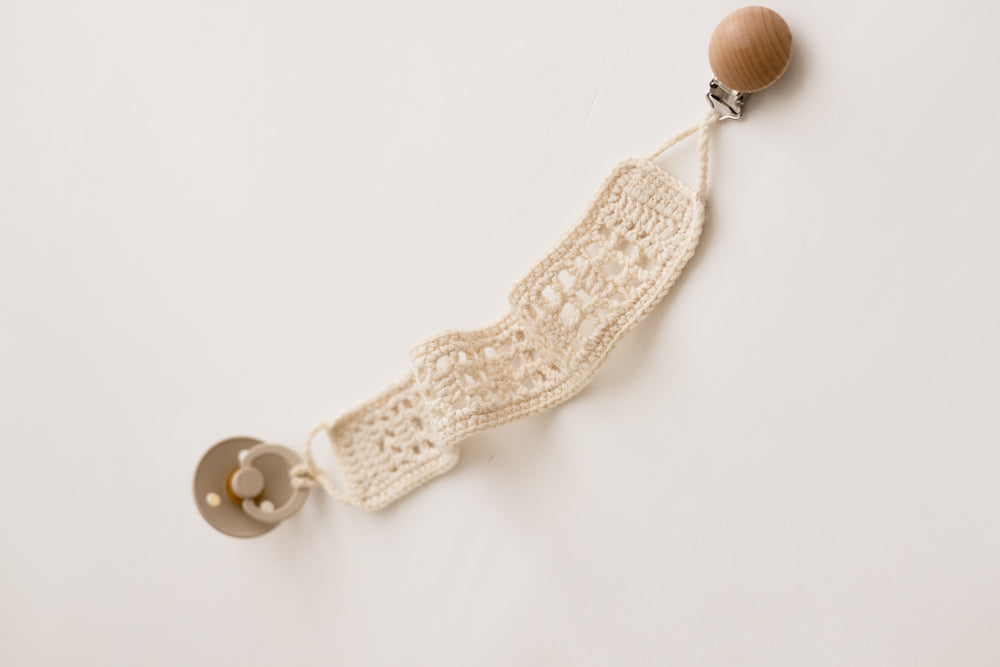 Mini Atlantic Clip — crochet fait main Minicrochet, pacifier